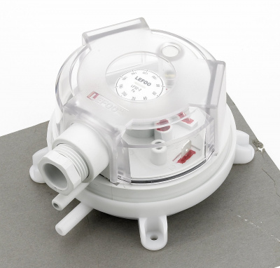 LF32-06 Датчик перепада давления 60-600 Па LF32-06 Датчик перепада давления 60-600 Па